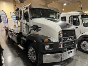 2024 MACK MD6 MMP2518